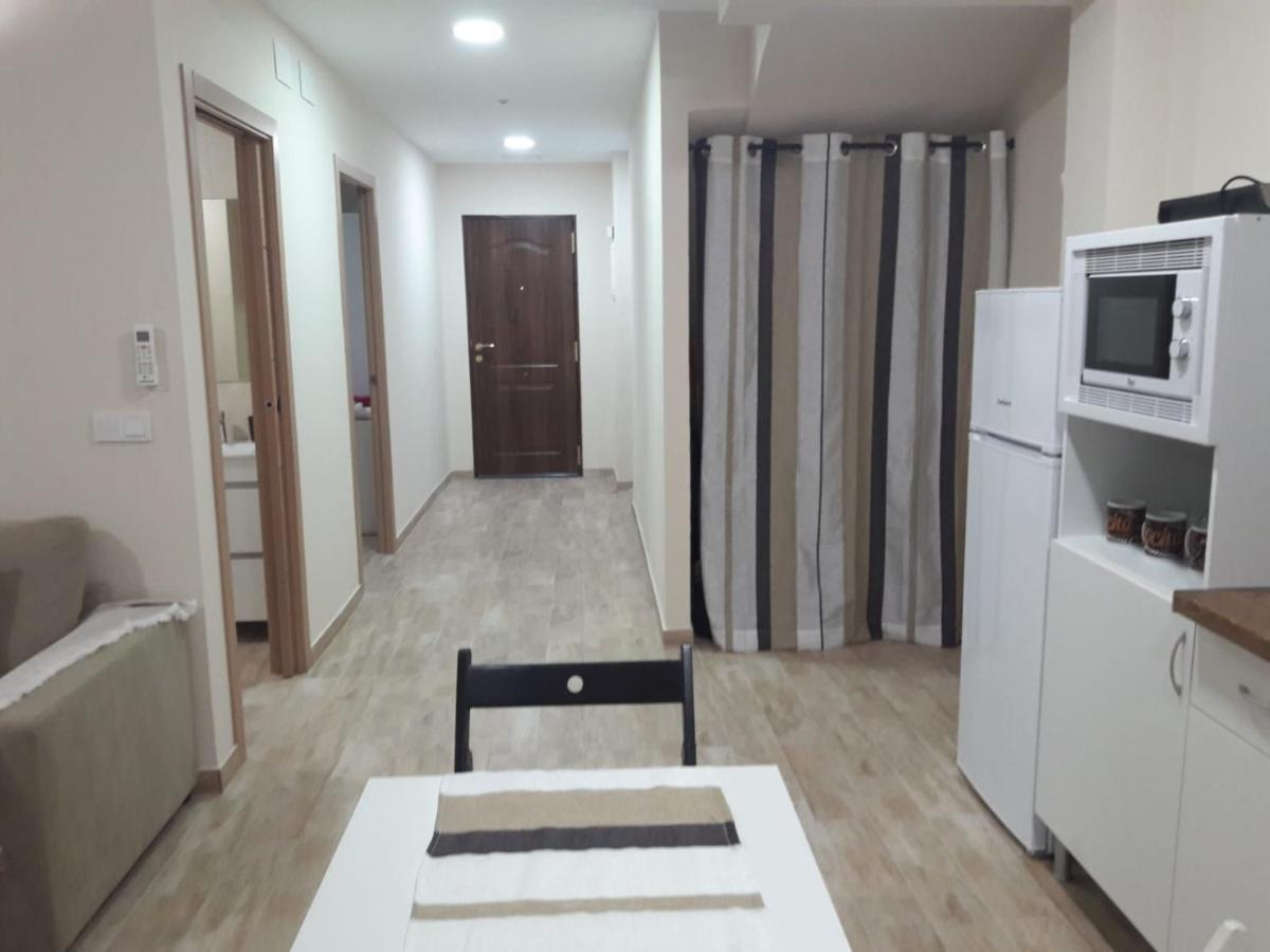 Apartamentos Albeniz Альхесирас Экстерьер фото