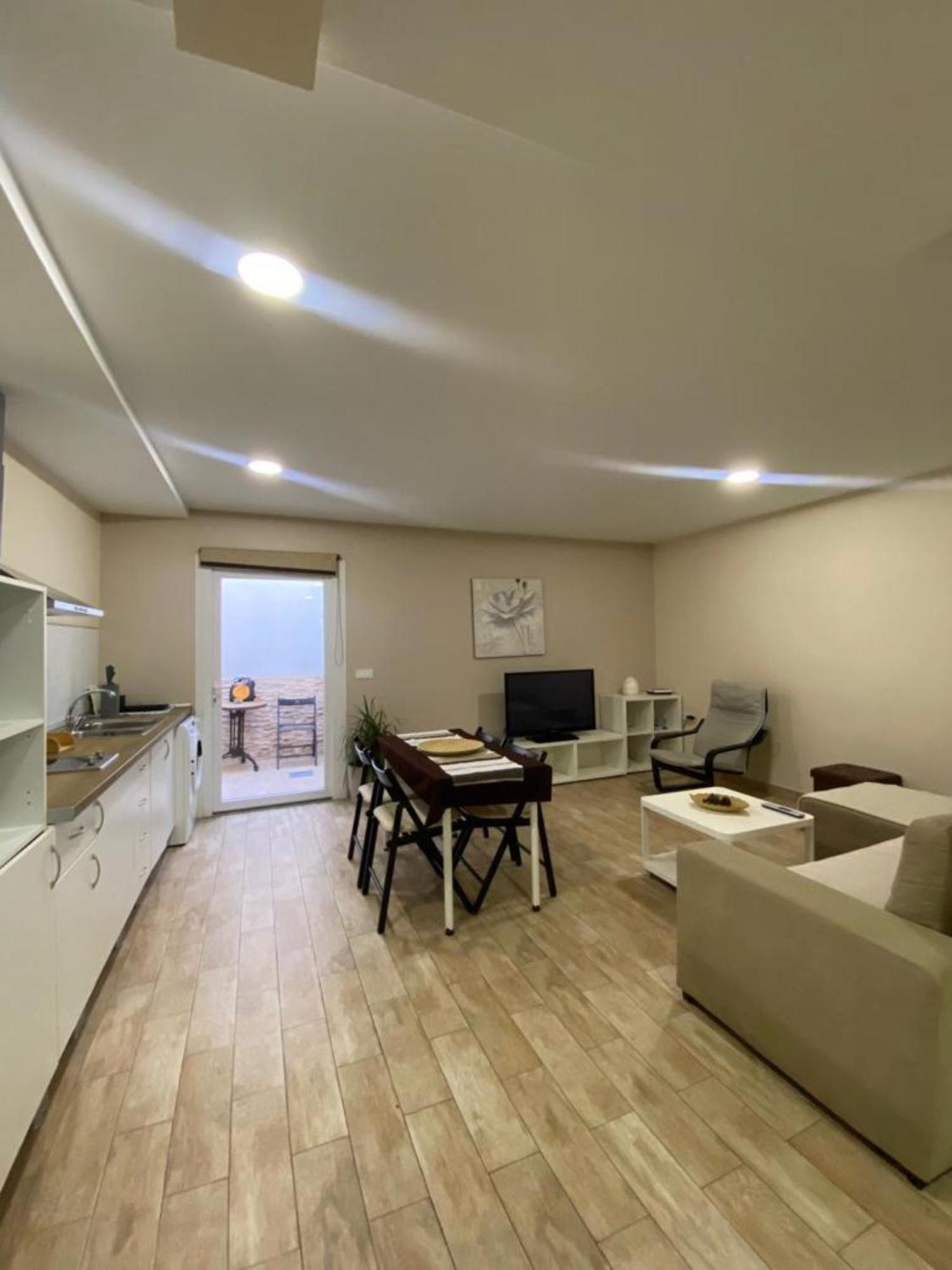 Apartamentos Albeniz Альхесирас Экстерьер фото